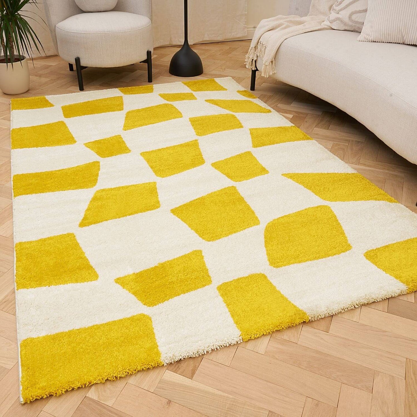 Joli Checkered Yellow & White Rug